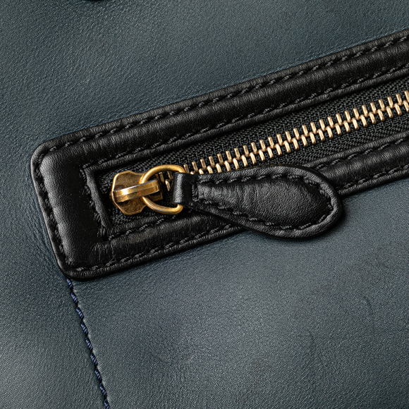 Pre-Loved Celine Mini Bicolor Luggage Tote - Picture 8 of 12